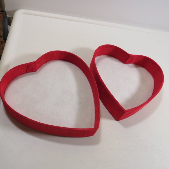 Red fabric covered heart shaped box, Great Valentine's Gift Box - Picture 5 of 8